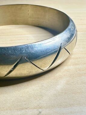 Vintage Mexico Bronze/Silver Etched Metal Bangle Bracelet